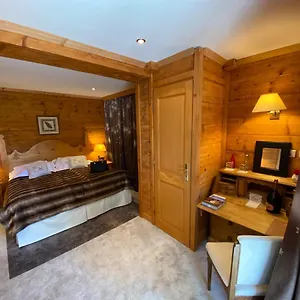 Le D'auron Hotel